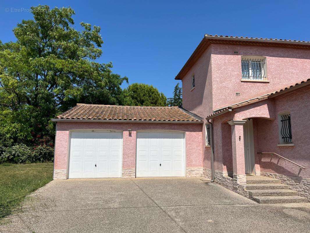 Maison à VILLEVEYRAC