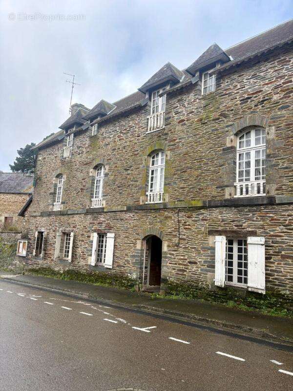Appartement à MUR-DE-BRETAGNE