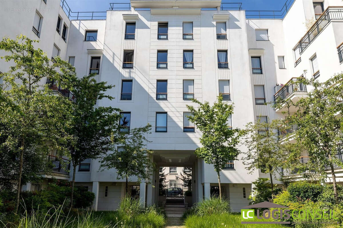 Appartement à CHATILLON