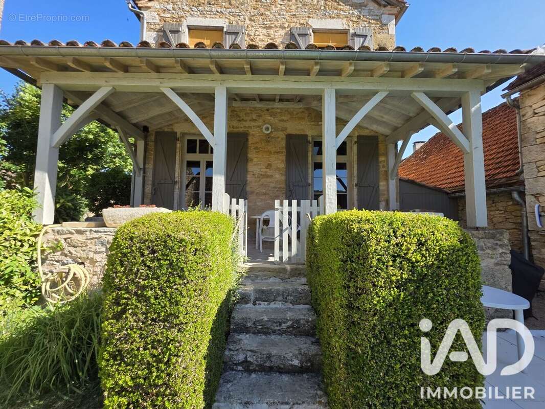 Maison 120 m² à Alvignac  - photo 2