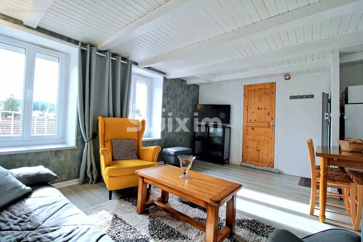 Appartement à LES ROUSSES