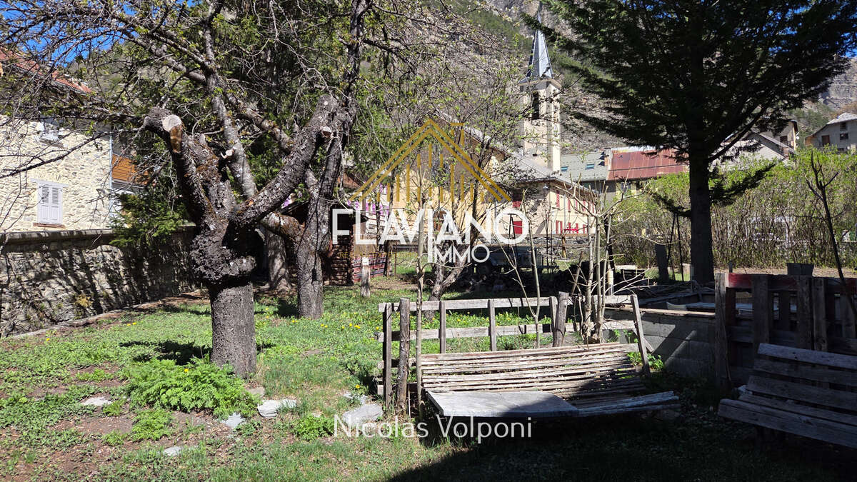 Appartement à LA CONDAMINE-CHATELARD