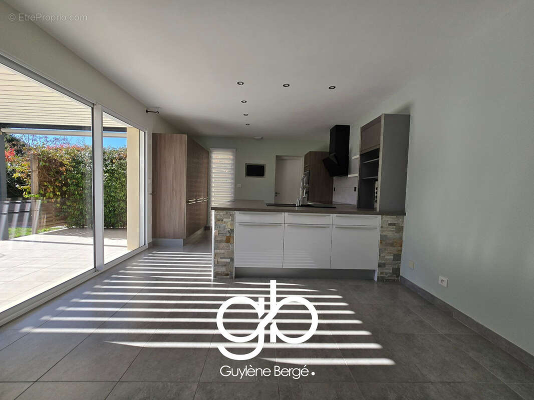 Maison à SAINT-DREZERY