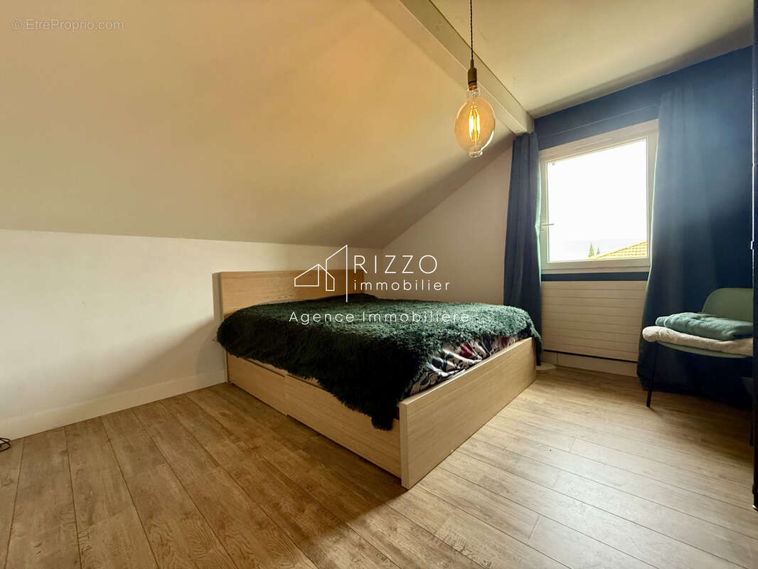 Magnifique maison individuelle de 185,84 m2 sur un terrain plat de 853 m2 à Valleiry - photo 20