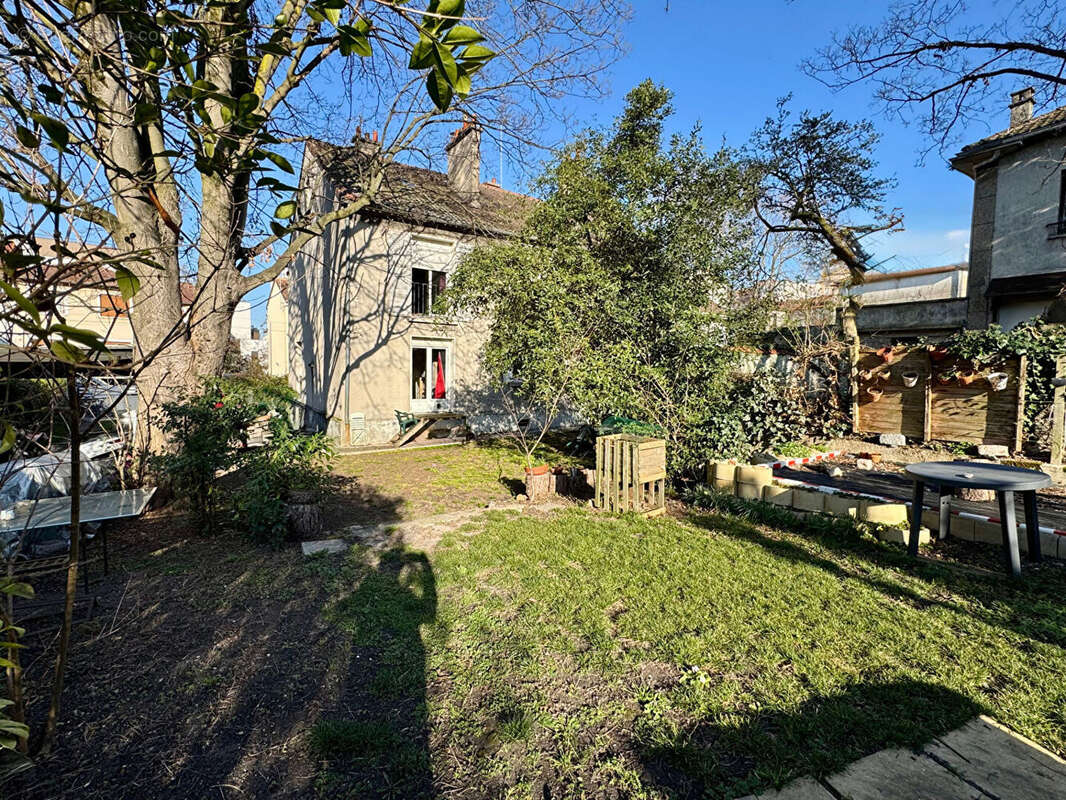 Appartement à NOISY-LE-SEC