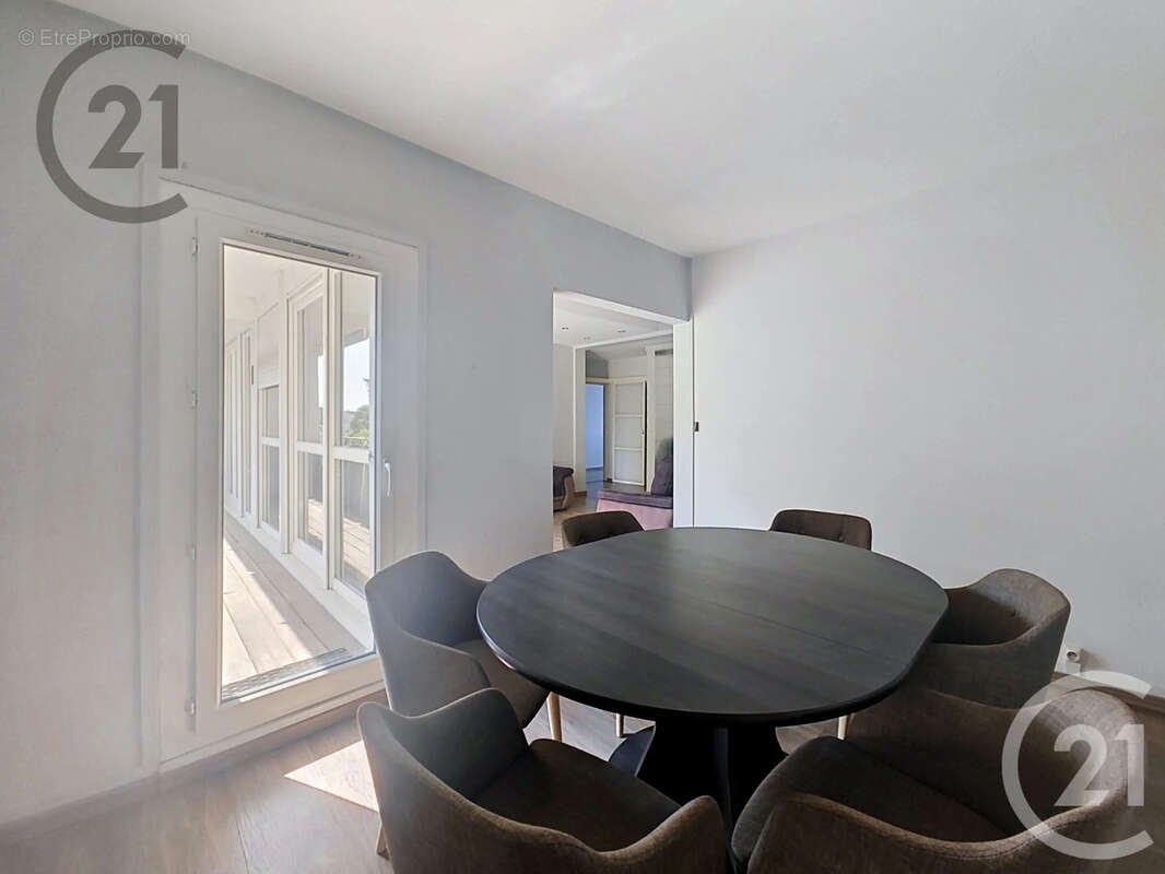 Appartement 71 m² à Reims  - photo 4