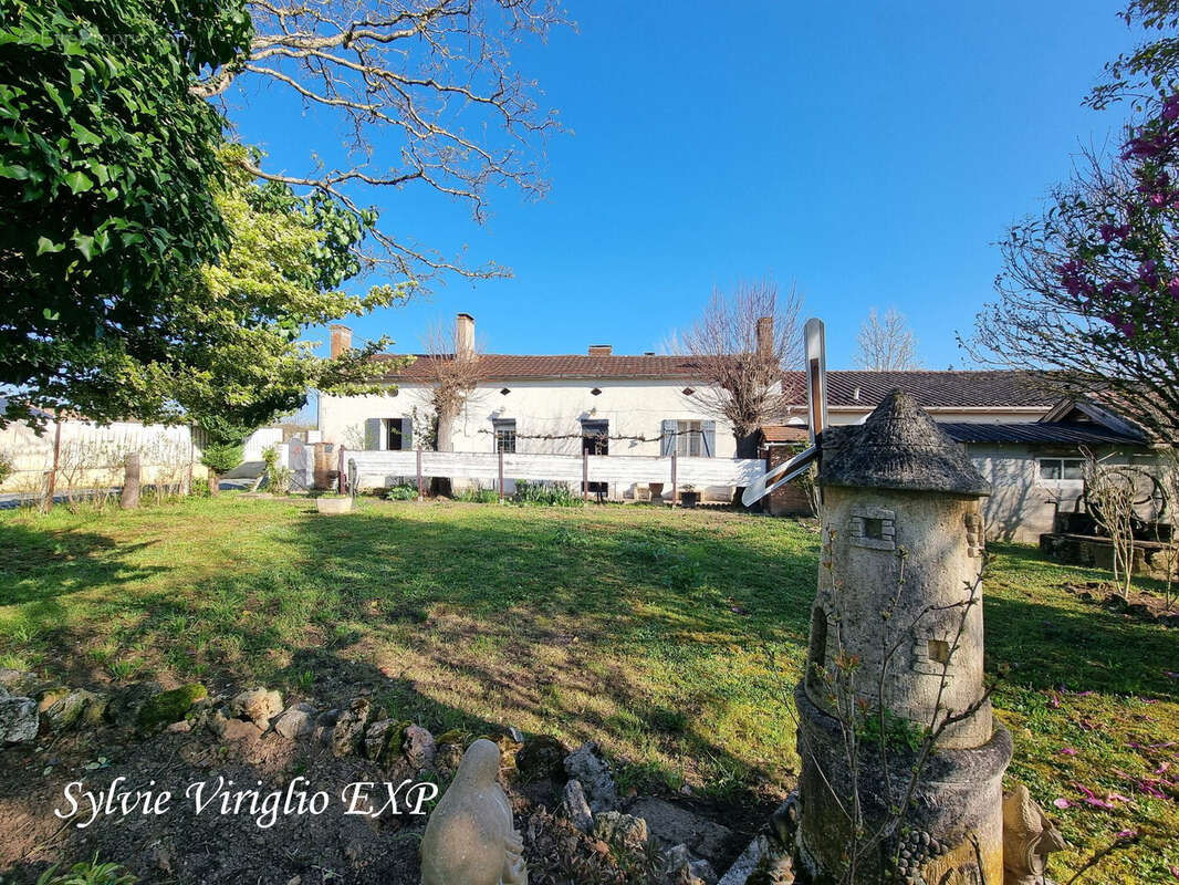 Maison 116 m² à Bergerac  - photo 8