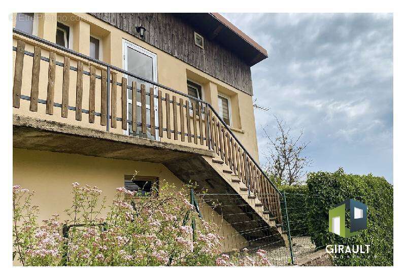 Maison à AUXELLES-HAUT