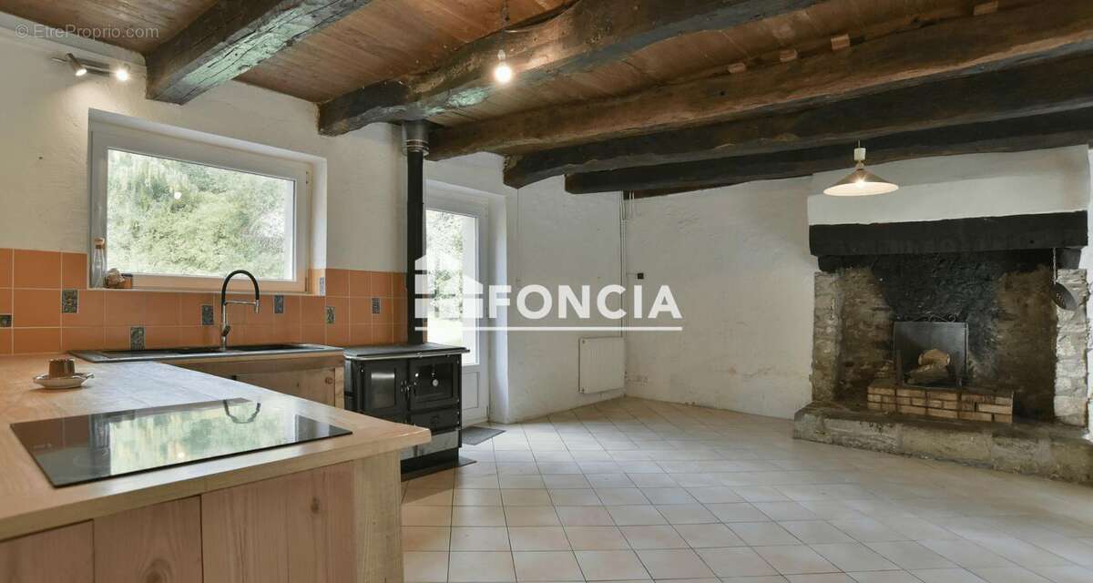 Maison à PLEUDIHEN-SUR-RANCE