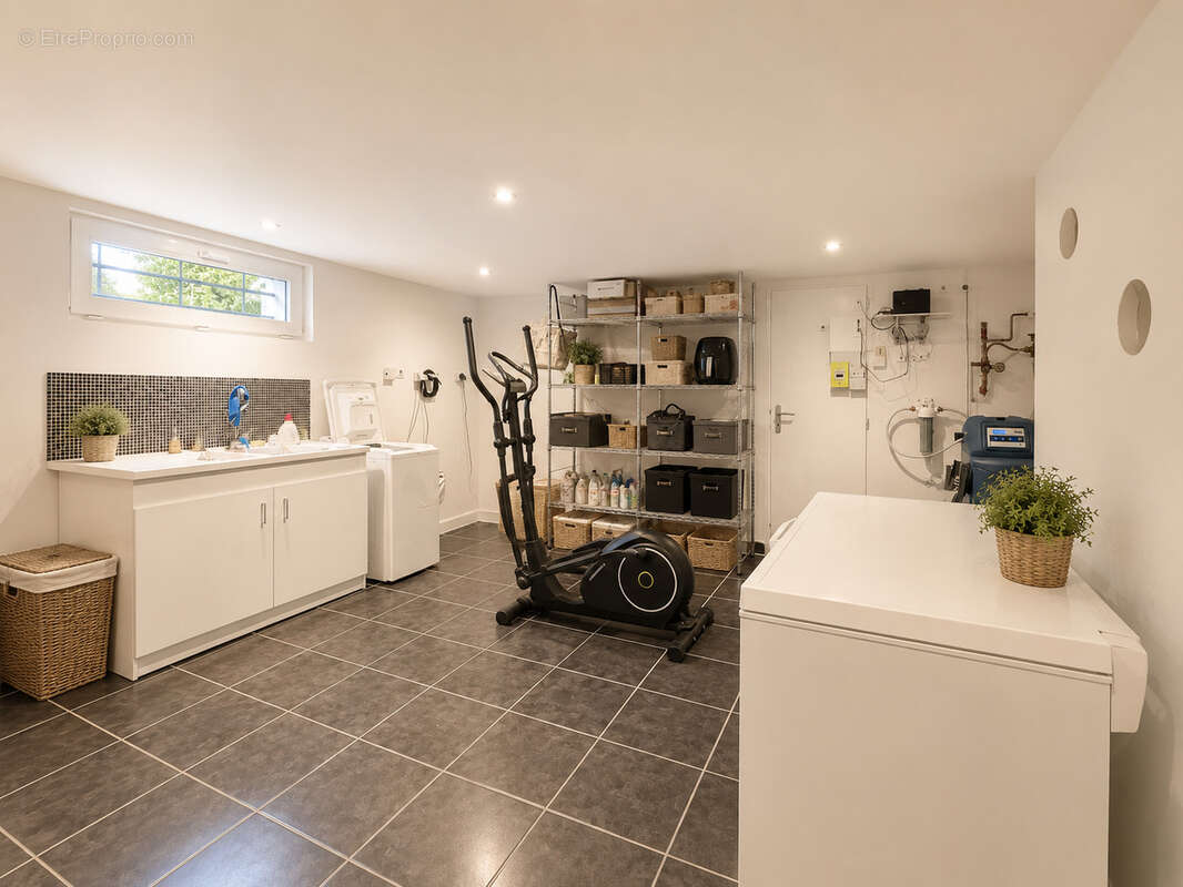 Maison 7 Pièces - 180m2 - photo 16