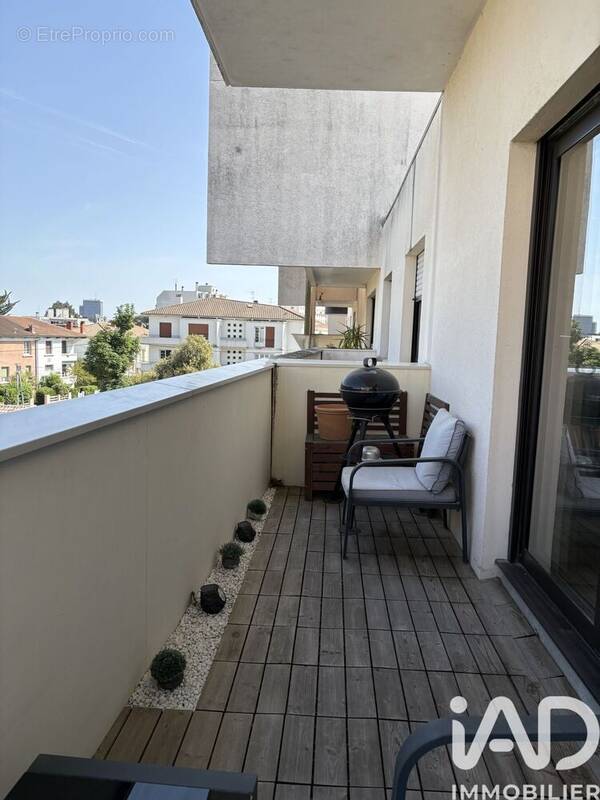 Photo 1 - Appartement à BORDEAUX