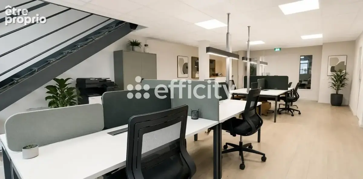 Commerce 240 m² à vendre à Les Angles (30133) - photo 2