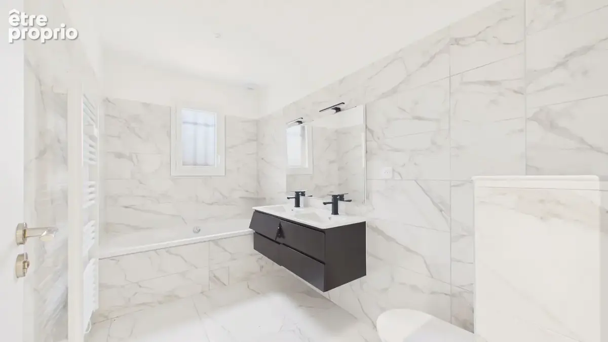 Maison neuve de plain pied à Saint Etienne De Tulmont T5 118 m² - photo 8