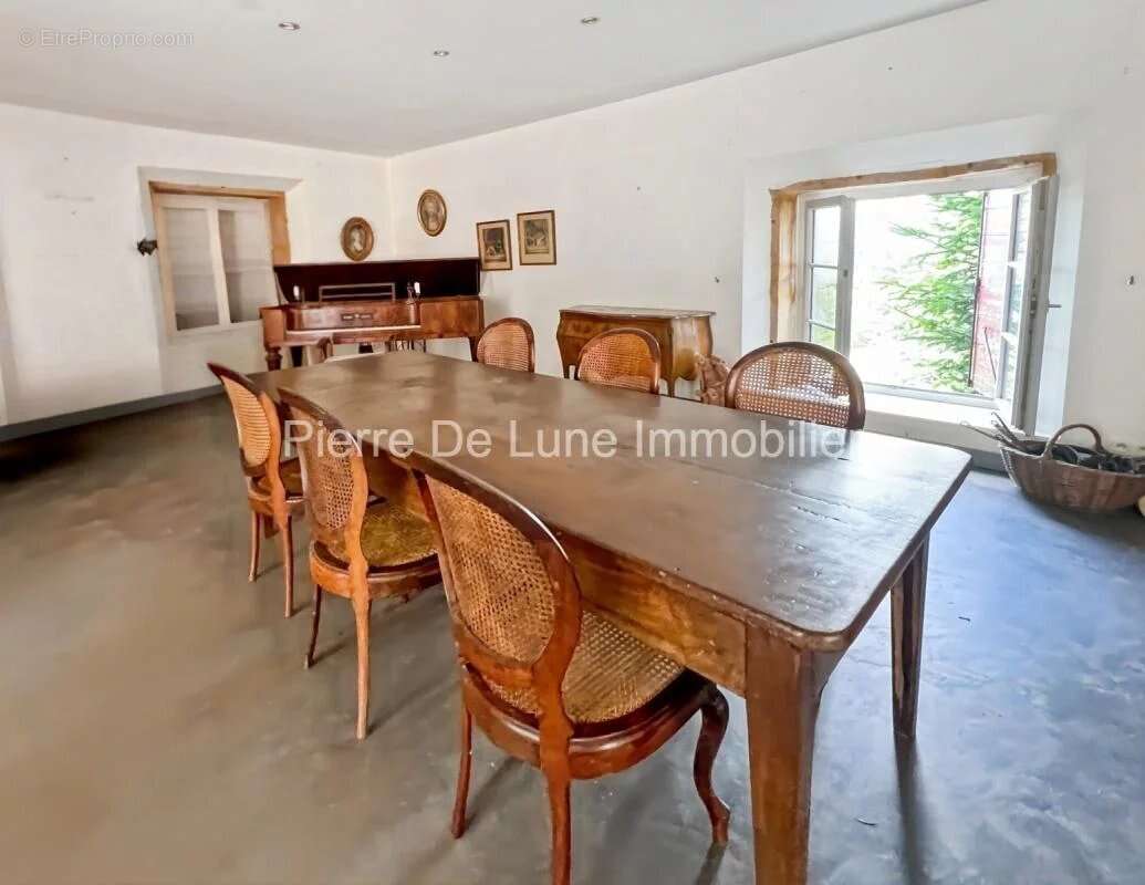 Maison à CHAMELET
