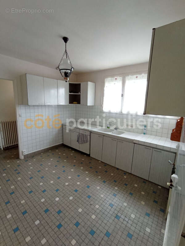 Maison à VILLEMANDEUR