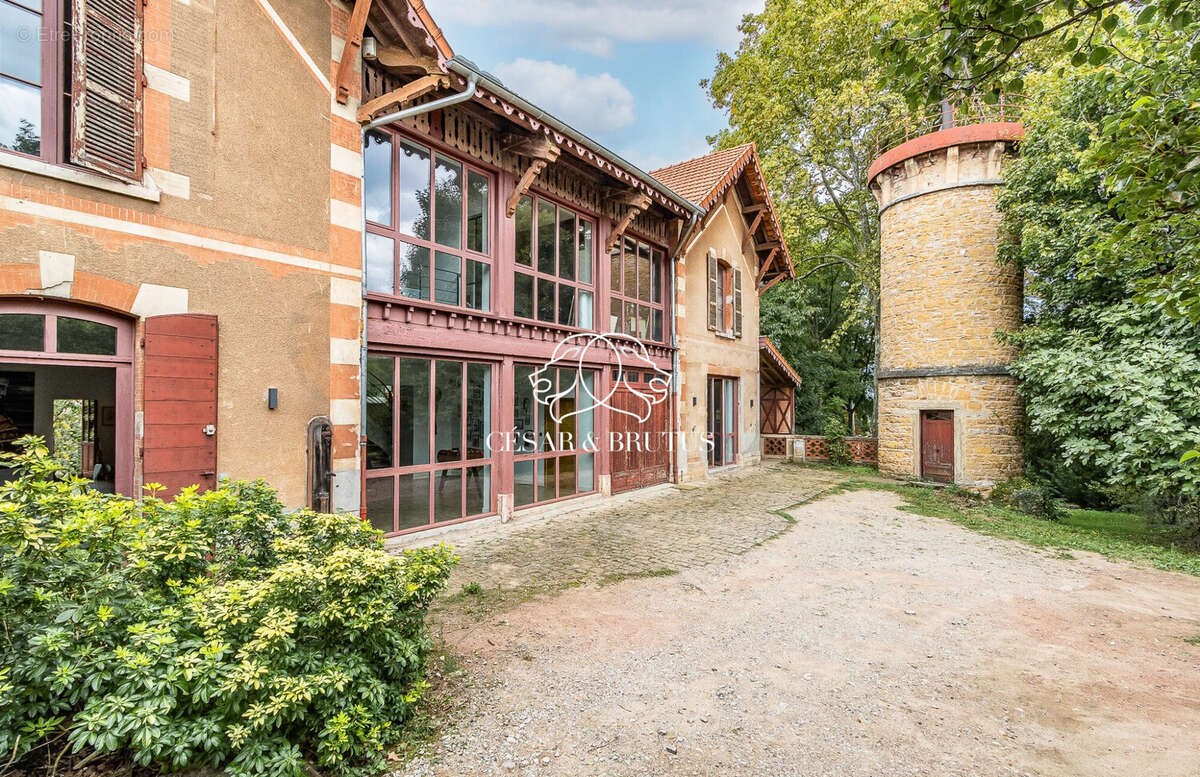 Maison à SAINT-GERMAIN-AU-MONT-D'OR