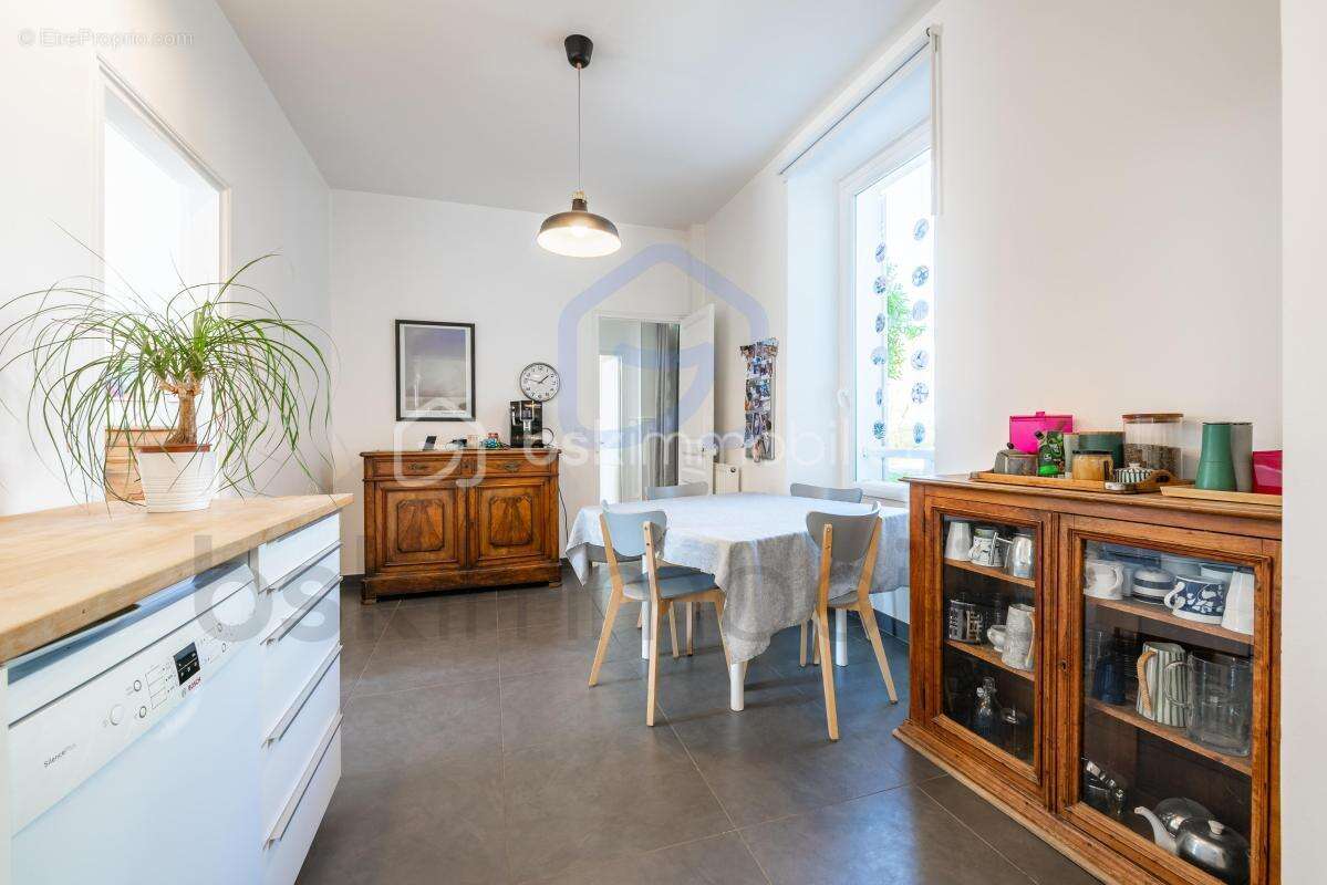 Maison de charme - 261m² - 7 chambres - photo 8
