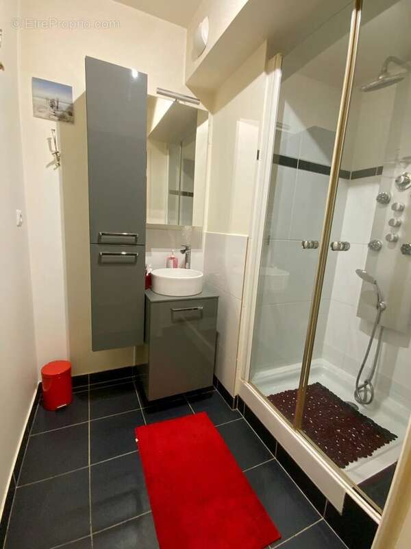 Appartement à LE RAINCY