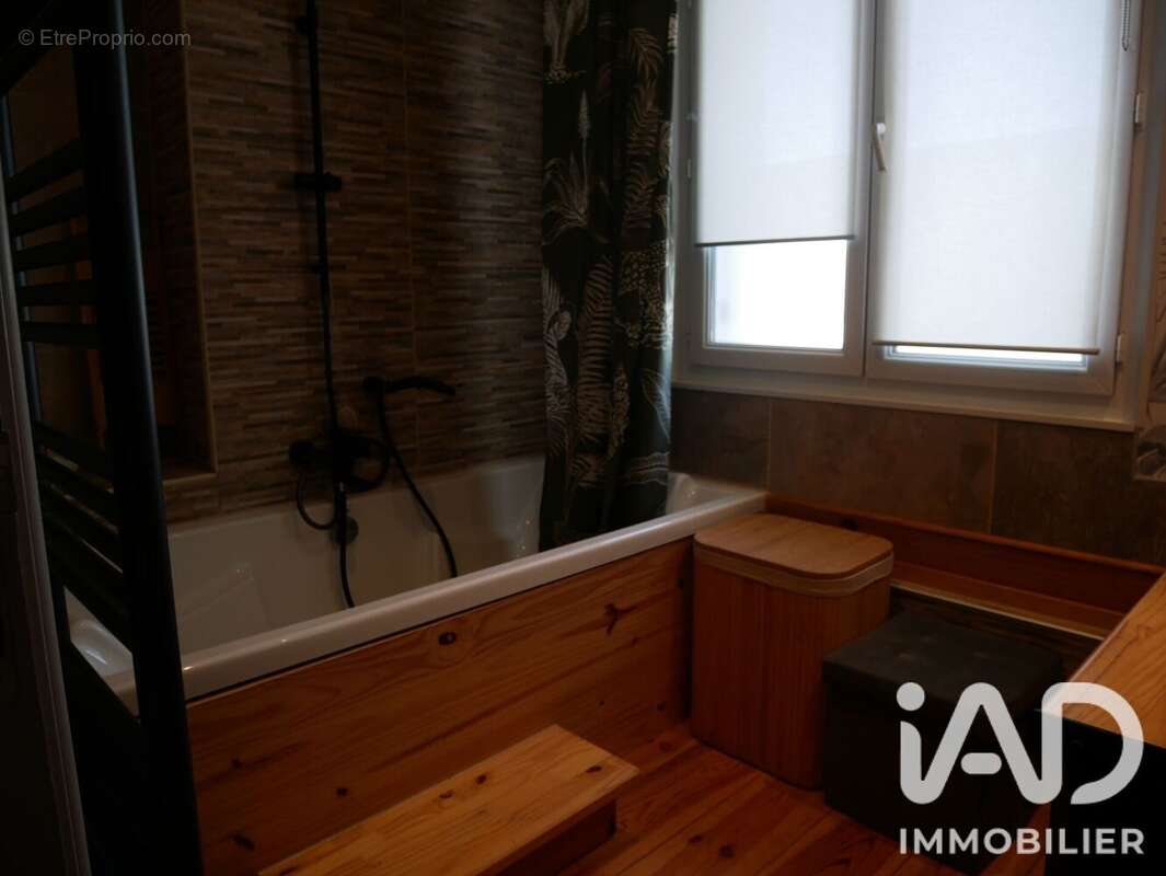 Maison 97 m² à Rochefort  - photo 4