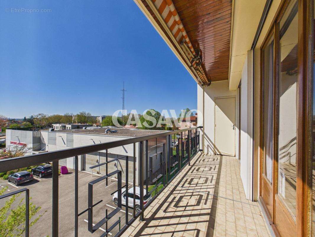 Appartement à CALUIRE-ET-CUIRE