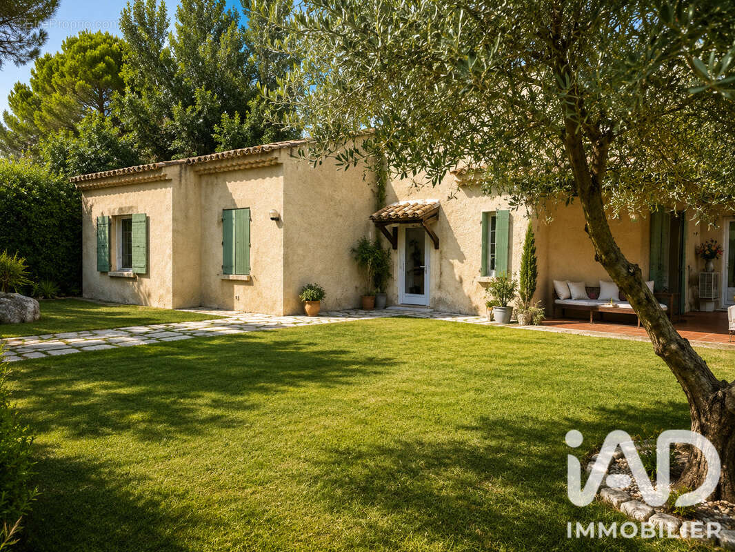 Maison 134 m² à Maussane-Les-Alpilles  - photo 3