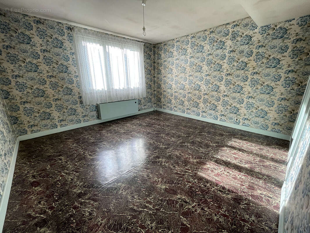 Maison à NAIVES-ROSIERES