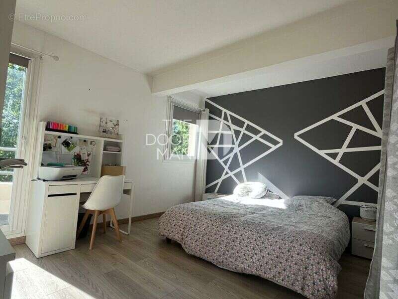 Appartement à LIMOURS
