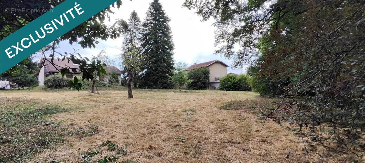 Photo 1 - Terrain à MONTROND-LES-BAINS