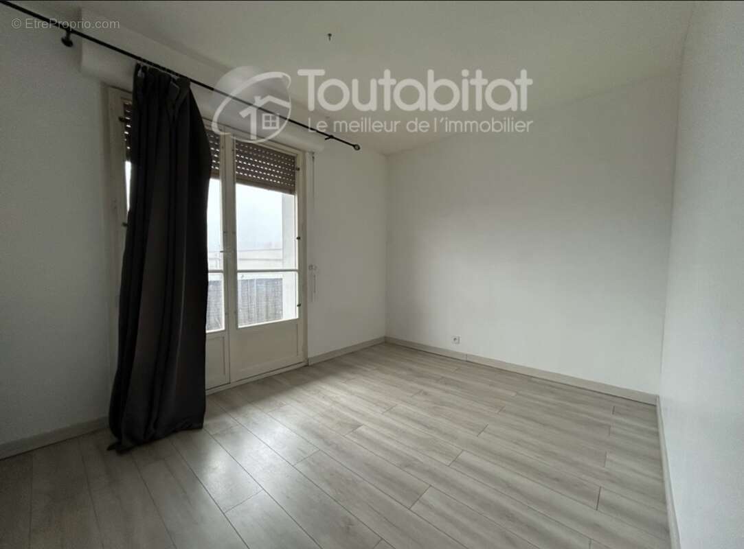 Appartement à CHARLEVILLE-MEZIERES