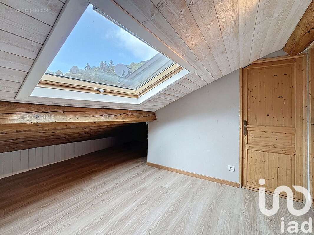 Photo 8 - Maison à MONNETIER-MORNEX