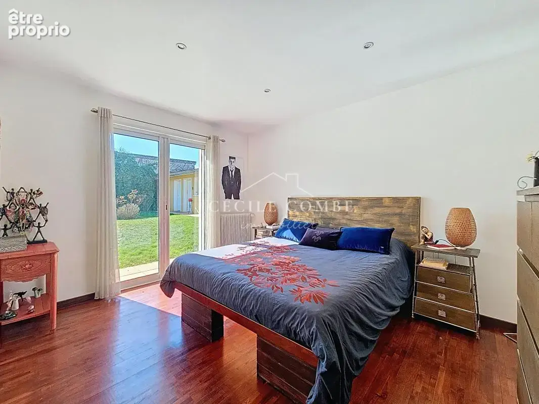 Maison 5 pièces 129 m² à vendre à Saint-Laurent-De-Mure (69720) - photo 11