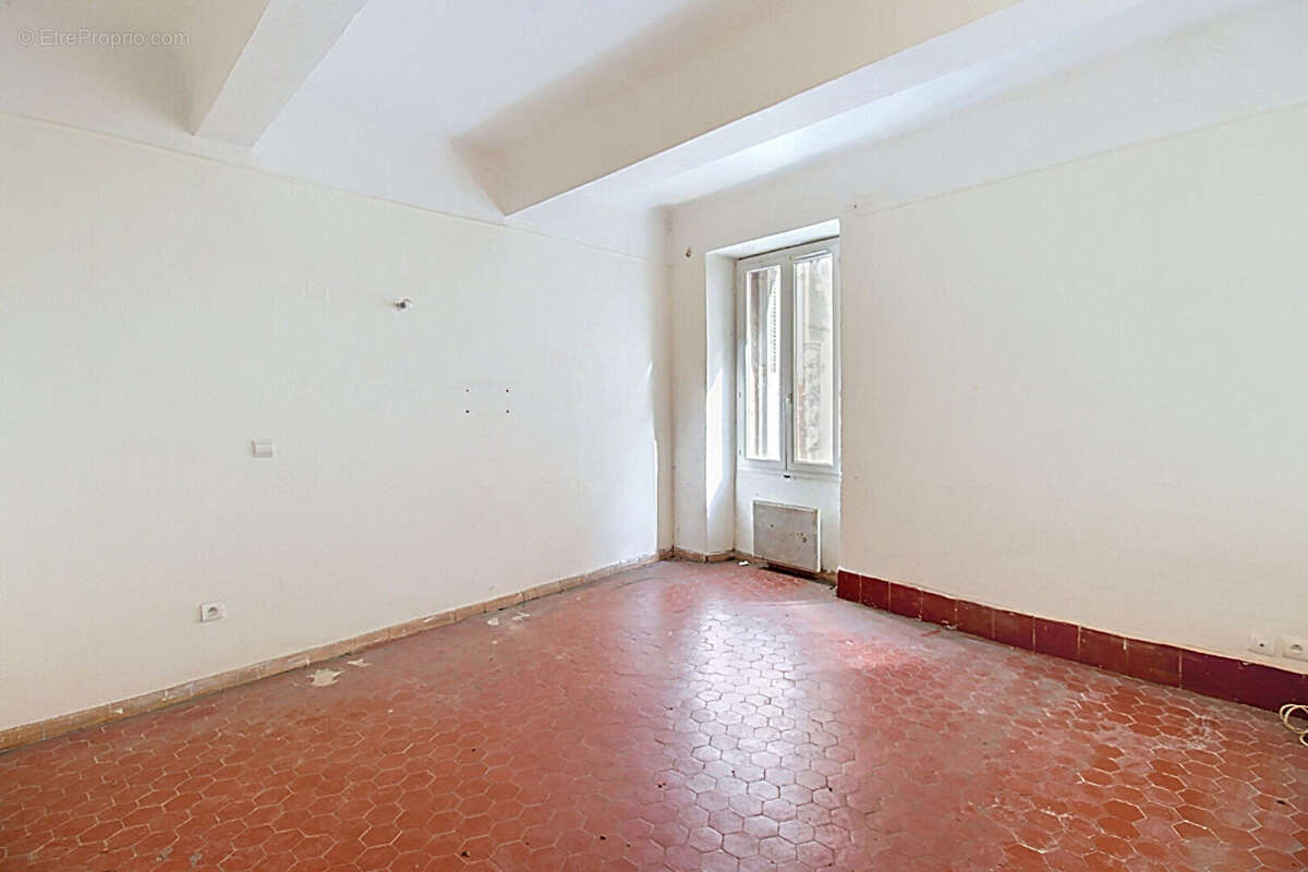Appartement à SALERNES