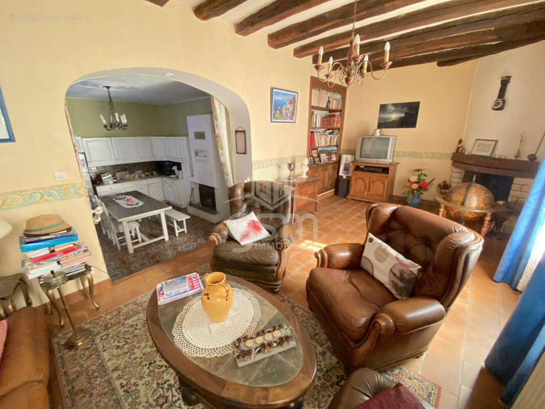 Maison 160 m² à Sainte-Maure-De-Touraine  - photo 3
