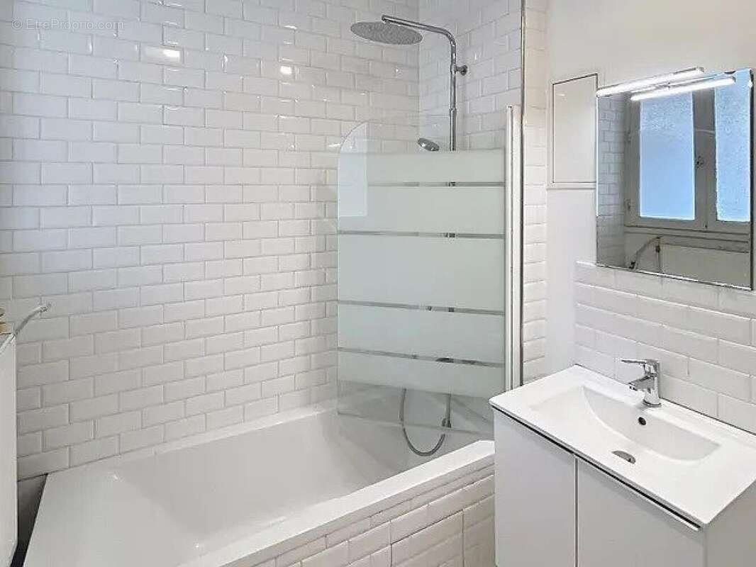 Photo 4 - Appartement à SAINT-DENIS