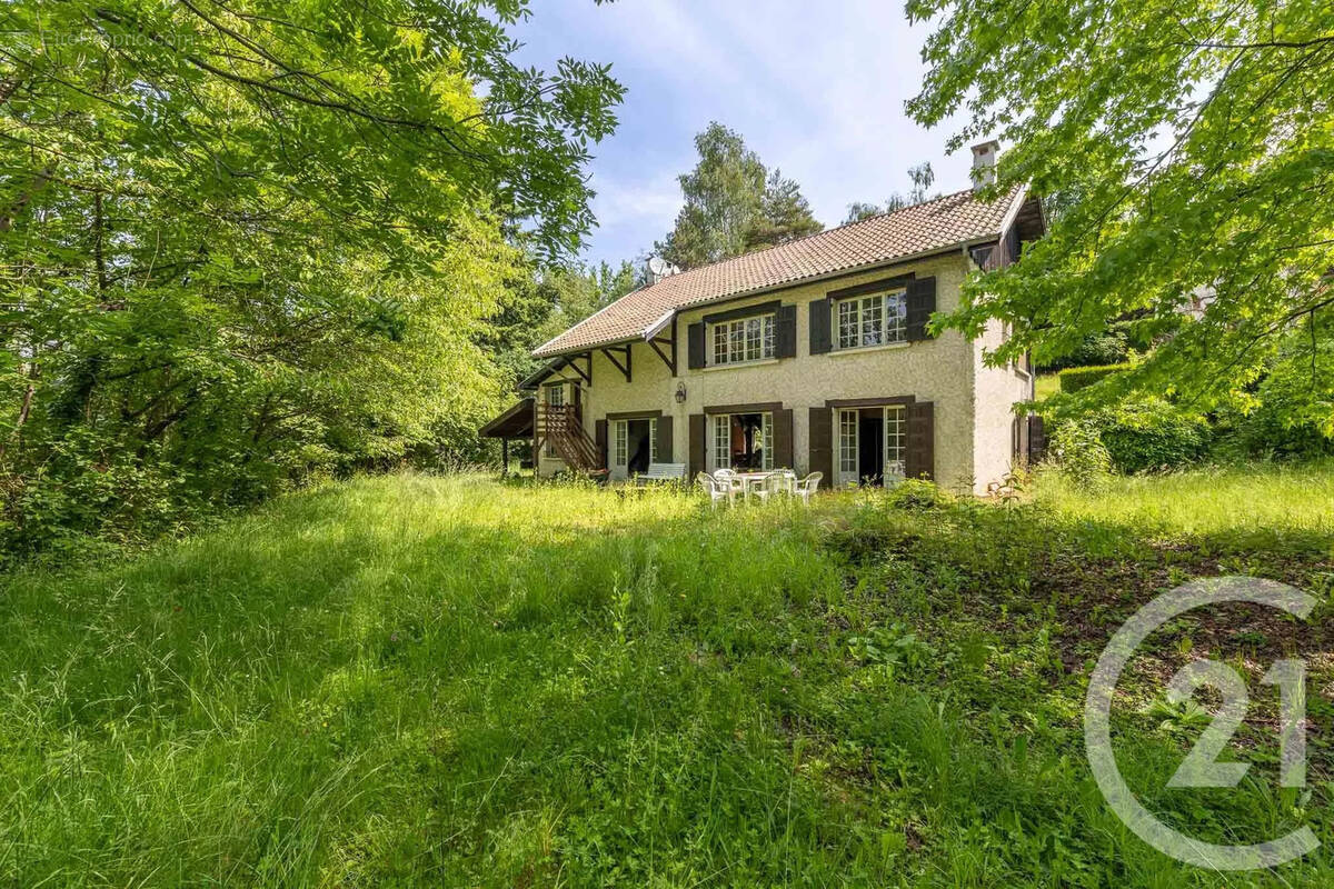 Maison à SAINT-MARTIN-D'URIAGE