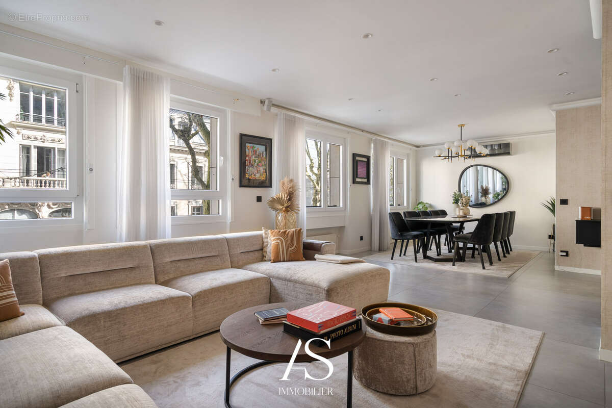 Appartement à LYON-6E