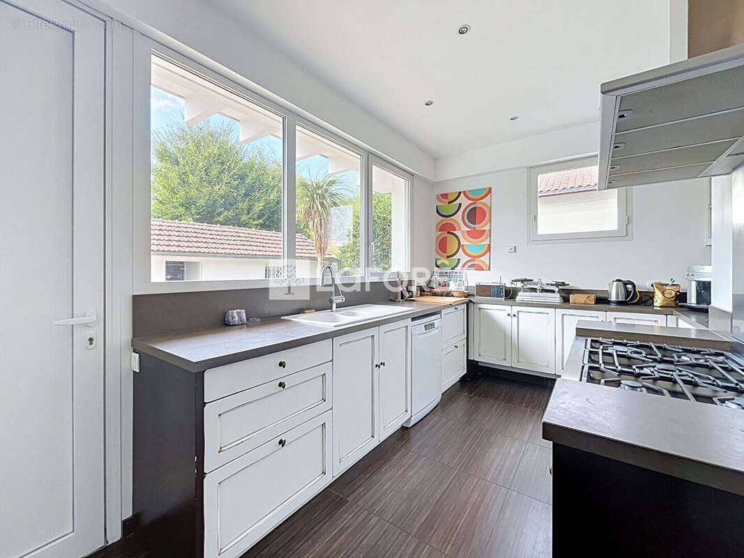 Maison Basquaise 145m2, 4 chambres, piscine - photo 4