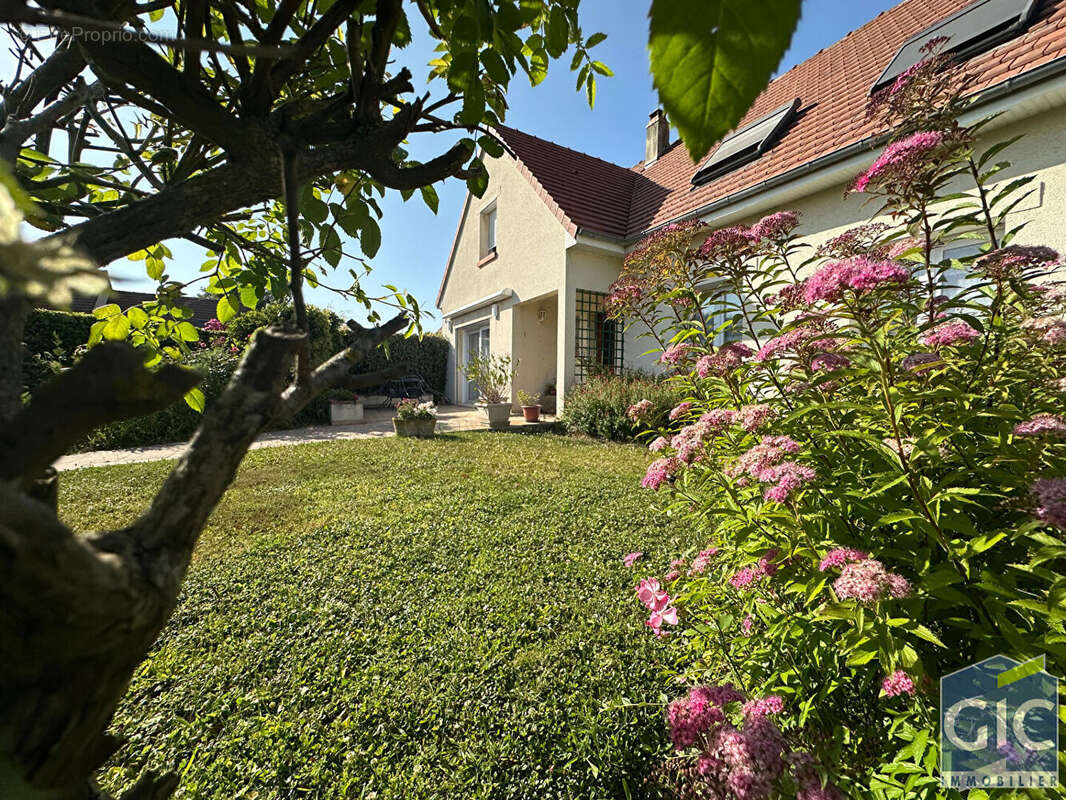 Maison à SAINT-CONTEST