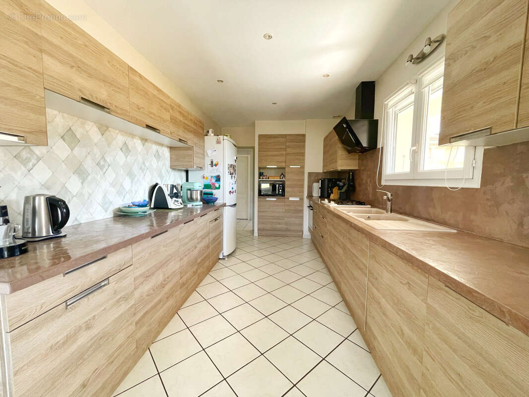 Maison Vienne 145m2 - 4 chambres - Parcelle 1000m2 - Double garage - photo 10
