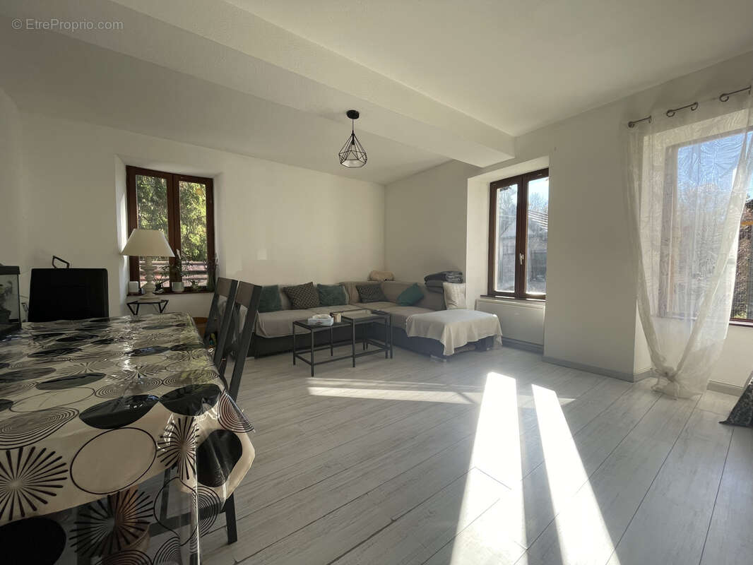 Appartement à MONESTIER-DE-CLERMONT