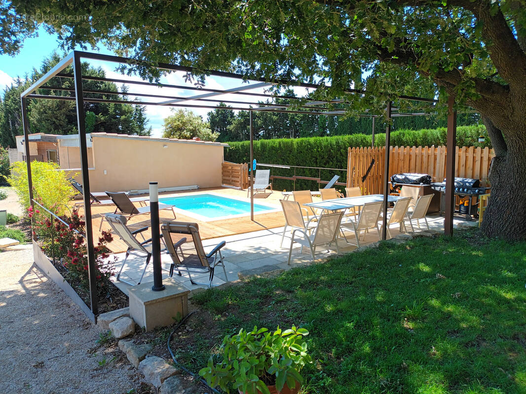 Maison à BEAUMES-DE-VENISE