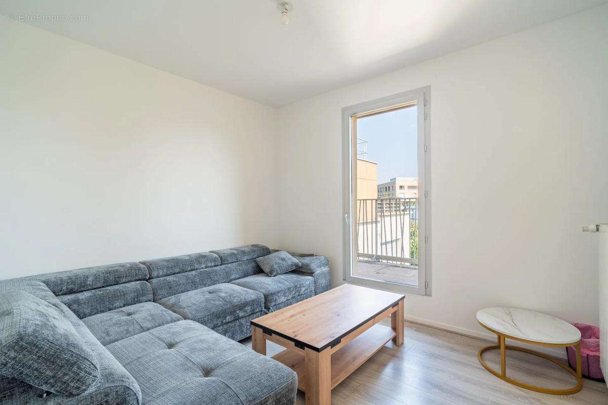 Appartement de 4 pièces de 79,75 m² à Épinay-sur-Seine - photo 2