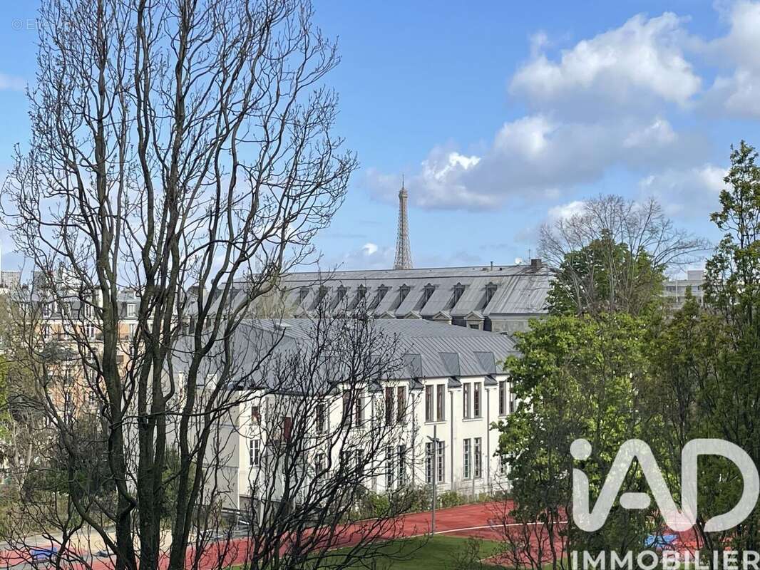 Photo 2 - Appartement à PARIS-15E