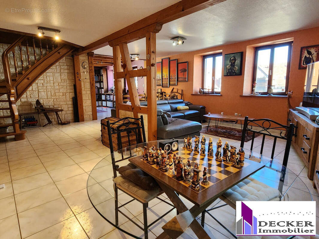 Maison à OBERMODERN-ZUTZENDORF