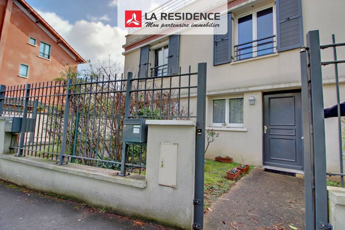 Maison à CONFLANS-SAINTE-HONORINE