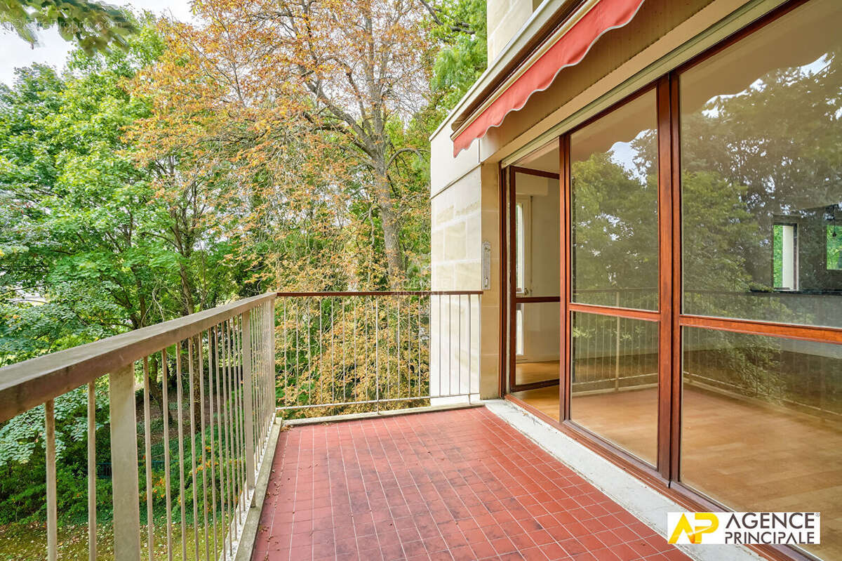 Appartement à MAISONS-LAFFITTE