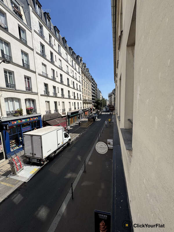 Appartement à PARIS-11E