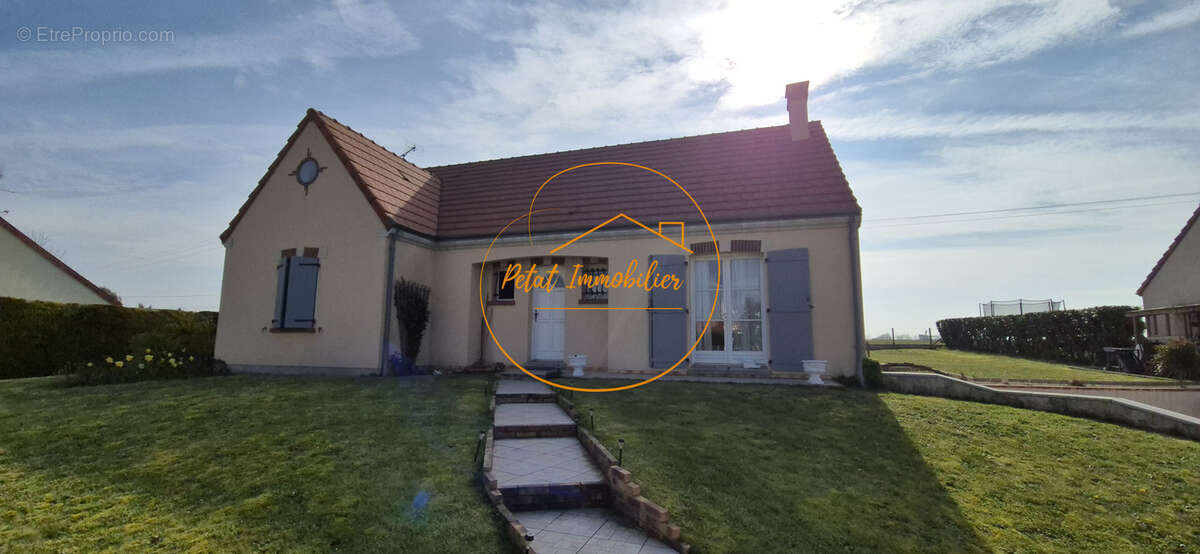 Maison à VILLORCEAU