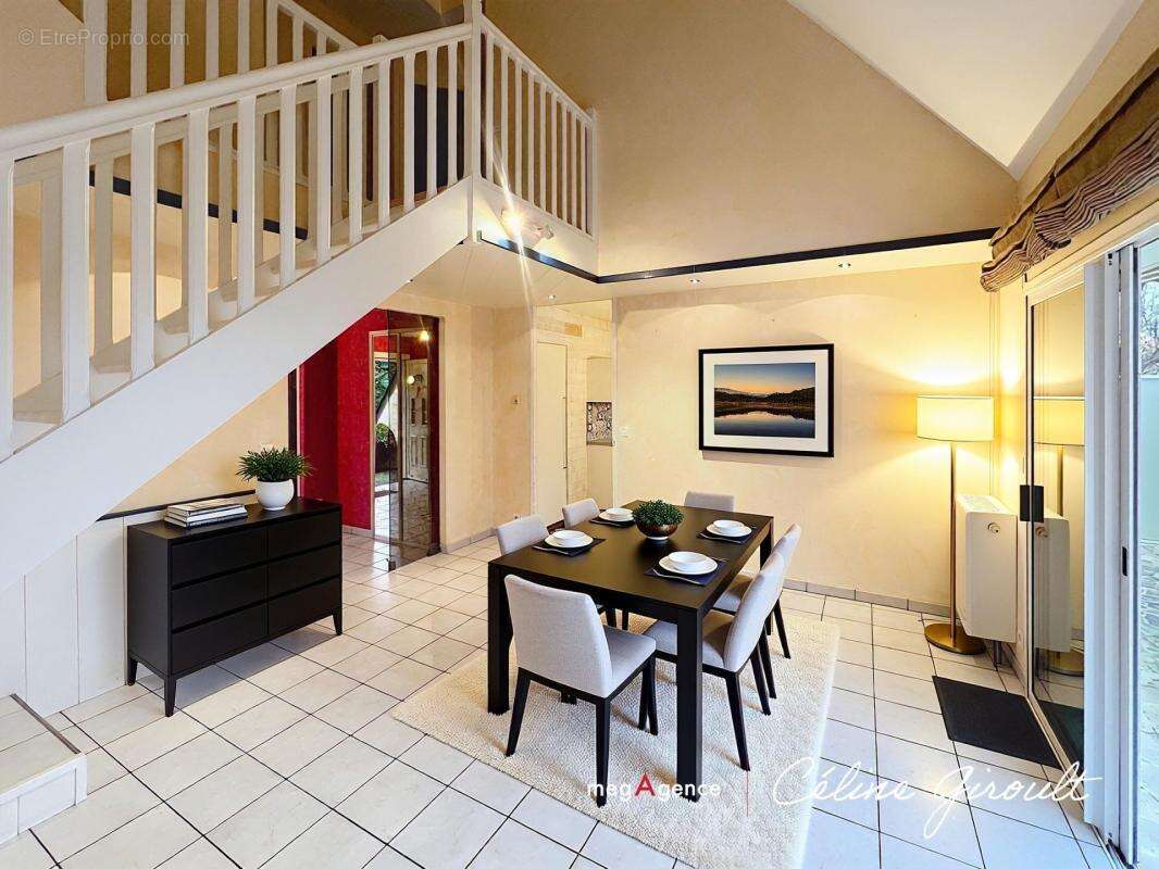 Maison à LE VAL-SAINT-PERE