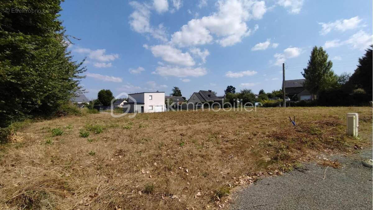  Terrain de 941 m² à vendre viabilisé – Lotissement situé au Vieux Bourg à Saint-Thual (35190) - photo 3